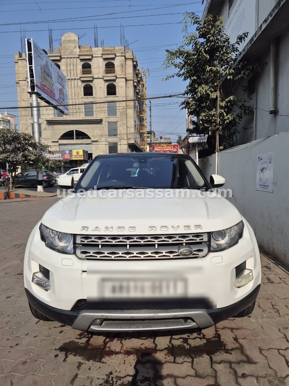2013 Land Rover Range Rover Evoque SD4 — photo