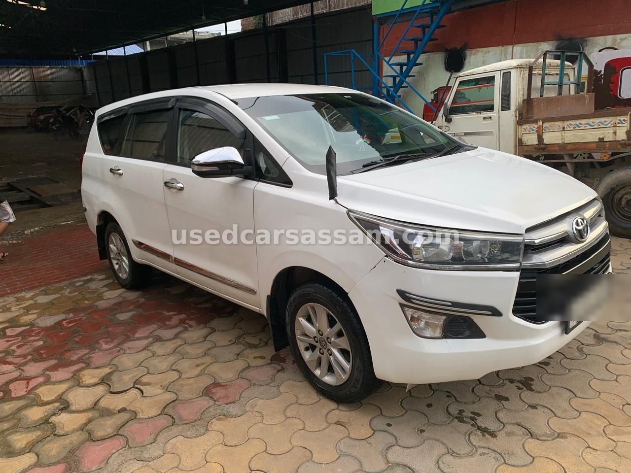2016 Toyota Innova Crysta 2.4 G — photo